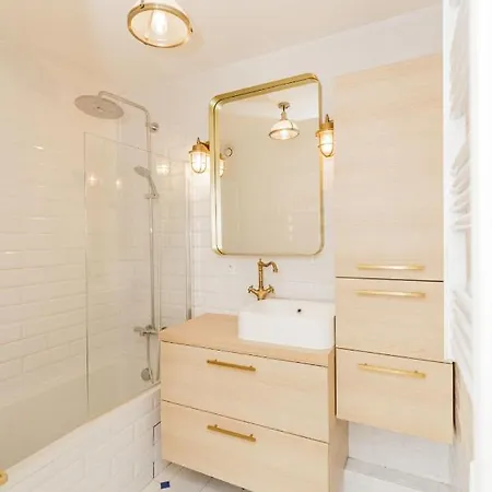 Nice 64M With Balcon Near The Eiffel Tower! Apartment Paris