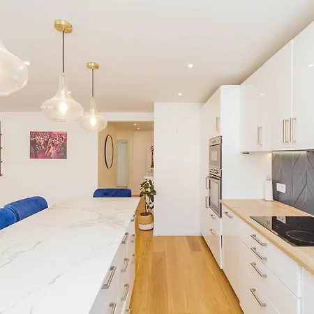 Nice 64M With Balcon Near The Eiffel Tower! Apartment Paris