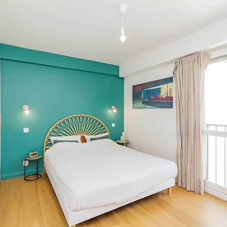 Nice 64M With Balcon Near The Eiffel Tower! Apartment *
